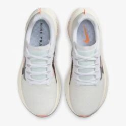 Nike Men's Ultrafly Trail Shoe - White- Regular (D) -Cheap Outmove Shoes Store 2aa87f78 3c8d 4cc8 b360 1dab893205a7