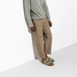 Birkenstock Arizona Soft Footbed Taupe Suede Leather Sandal - Taupe- Regular/Wide 13 Birkenstock Arizona Soft Footbed Taupe Suede Leather Sandal - Taupe- Regular/Wide -Cheap Outmove Shoes Store 951303 f look m